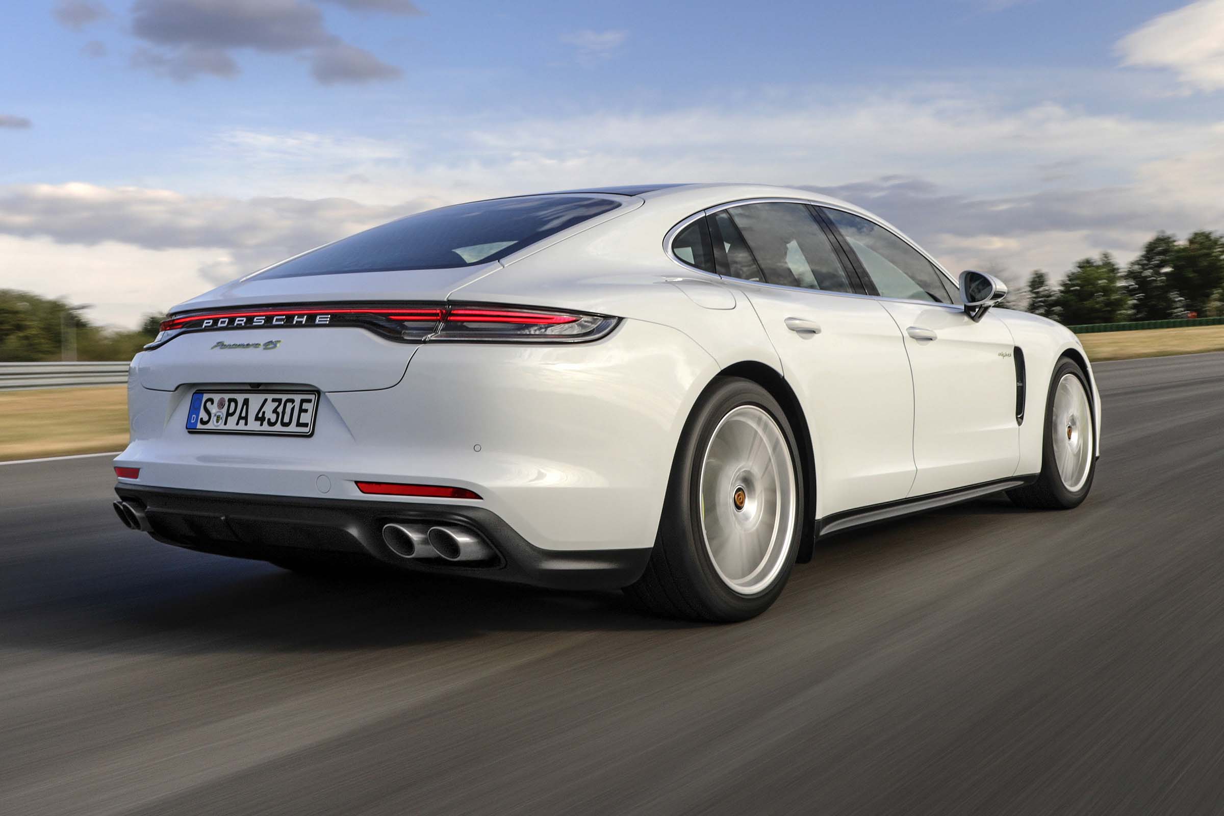 New 2020 Porsche Panamera hybrid: 4 E-Hybrid, 4S E-Hybrid and Turbo S E-Hybrid models join plug-in range | DrivingElectric